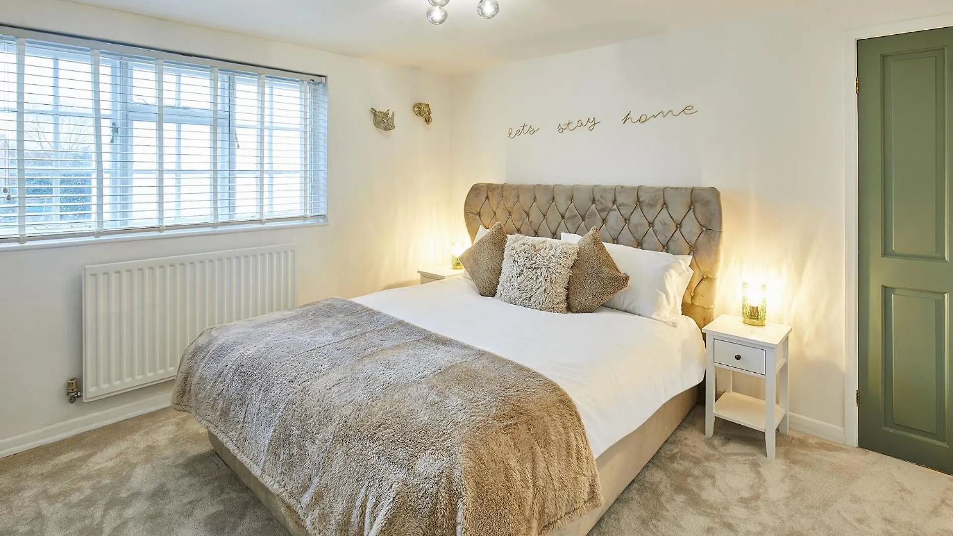 Contacts de Host & Stay - Bentley Wynd